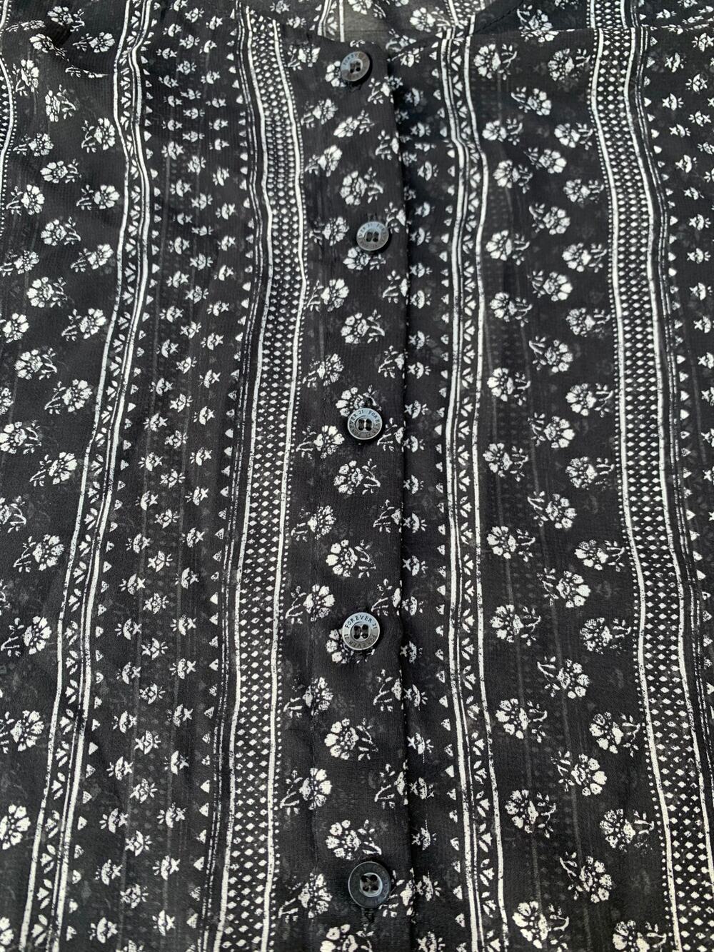 Forever 21 Boho Floral Top Size Small